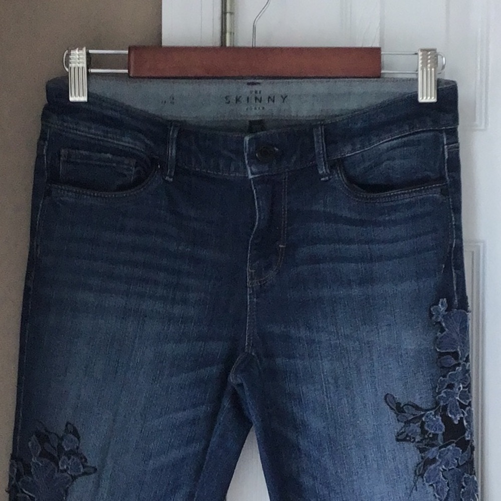 Skinny Dark Blue Floral Embroidered Women's Jeans